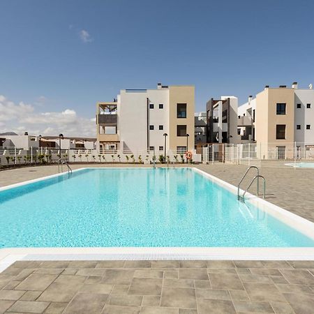 Homeforguest Apartamento En Residencia De Lujo Con Terraza Y Piscina La Guirra Exterior photo
