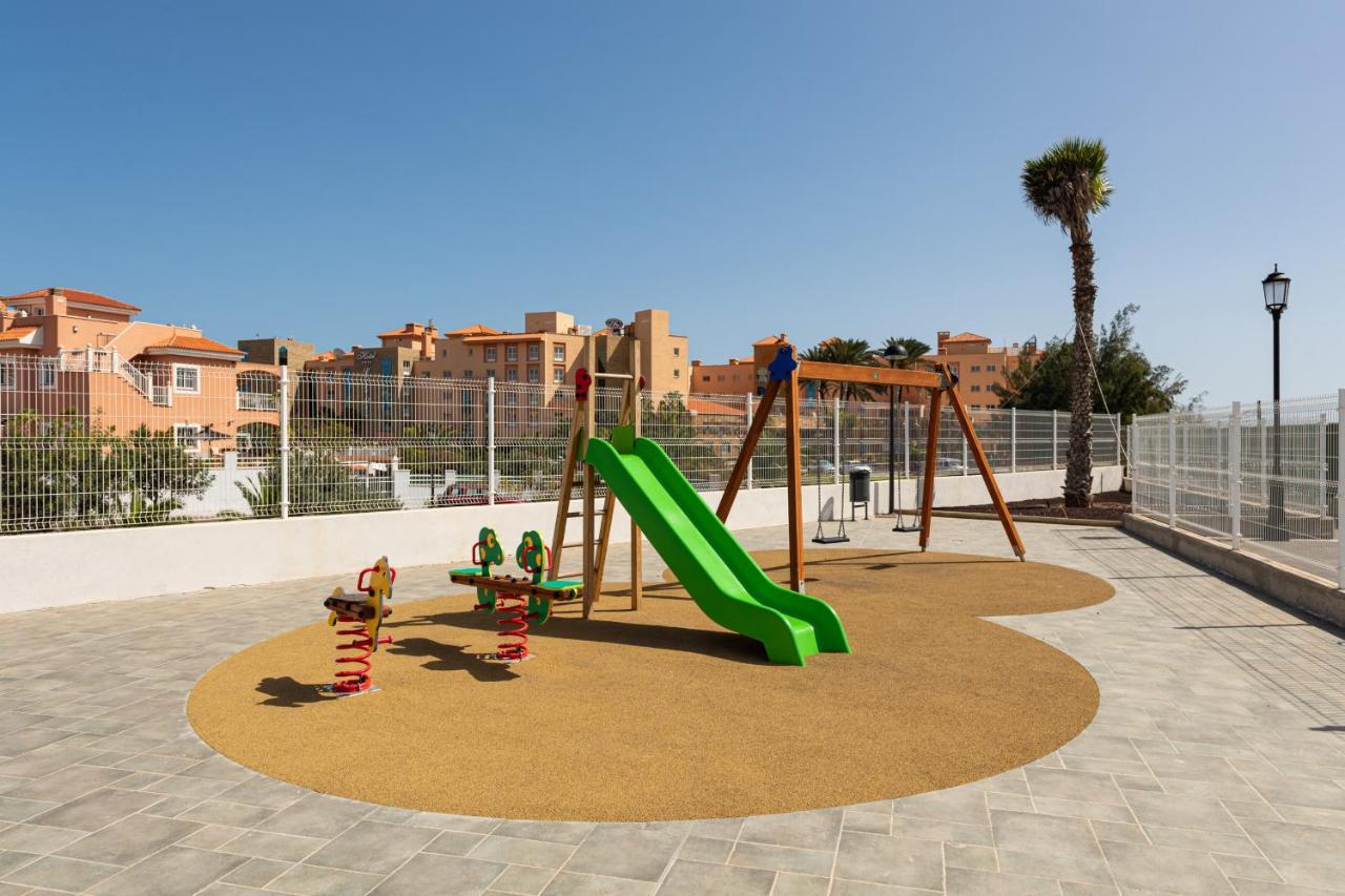 Homeforguest Apartamento En Residencia De Lujo Con Terraza Y Piscina La Guirra Exterior photo