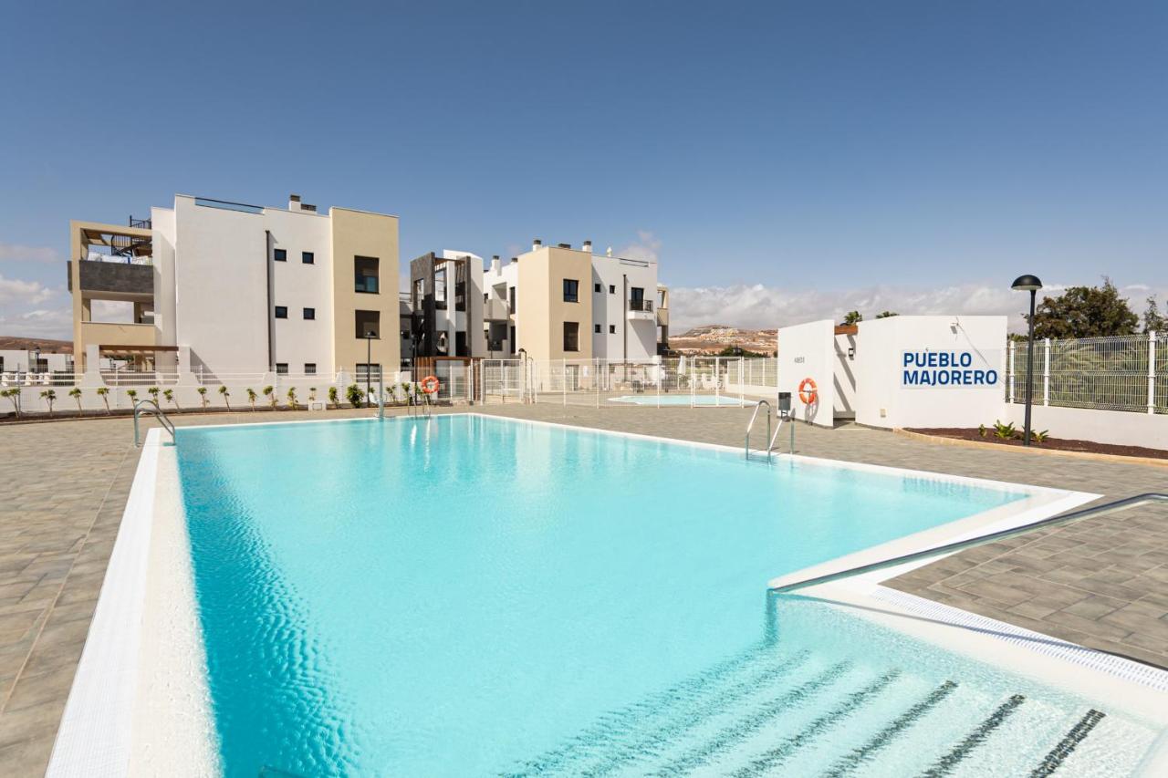 Homeforguest Apartamento En Residencia De Lujo Con Terraza Y Piscina La Guirra Exterior photo